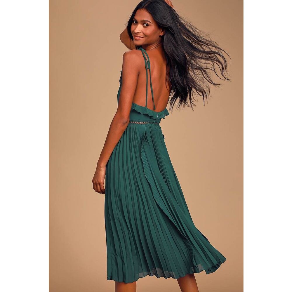 Lulu’s | Never a Dull Moment Emerald Green Tie Strap Pleated Lace Waist Midi - Picture 2 of 12